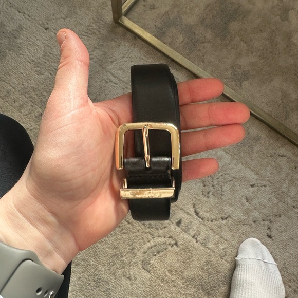 ANTHROPOLOGIE Basic Loop Belt Black Gold M - Picture 3 of 3